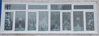 Снежная сказка на окне_25